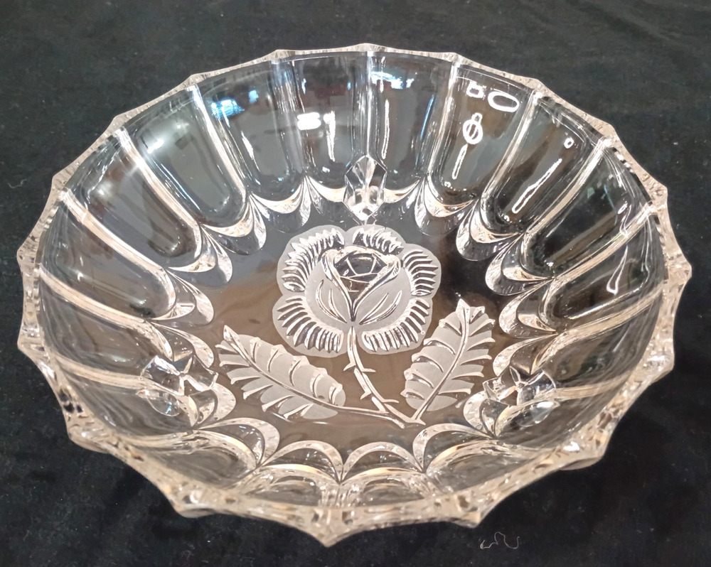 VTG Clear Rose Etched Crystal Footed 3x8 Candy Dish Bowl READ